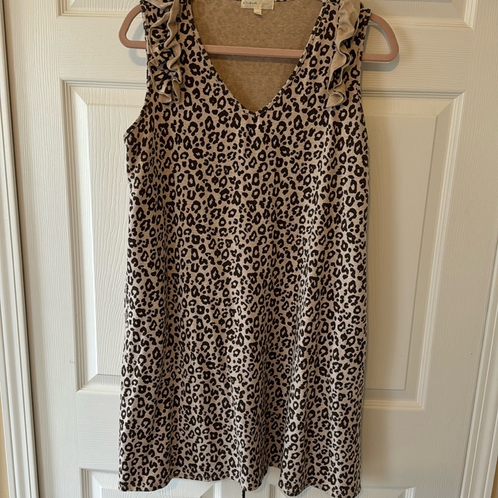 Perfect Peach brown tan animal print ruffle swing dress XL